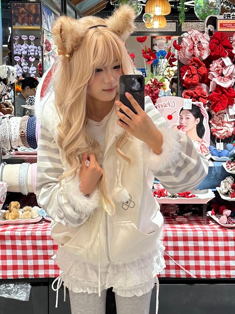 Otaku Embroidery White Hooded Jacket Moe - Gray Kitten