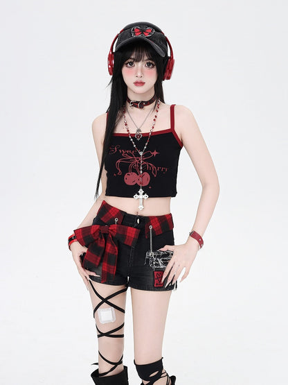 赤いデニムショートパンツ チェック柄 蝶結び 黒 グラマラス