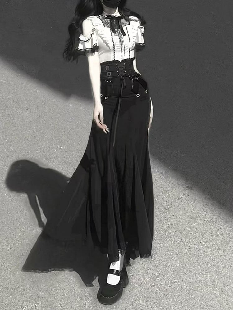 Bow Skirt Clips with Beaded Sweetheart Charm Black