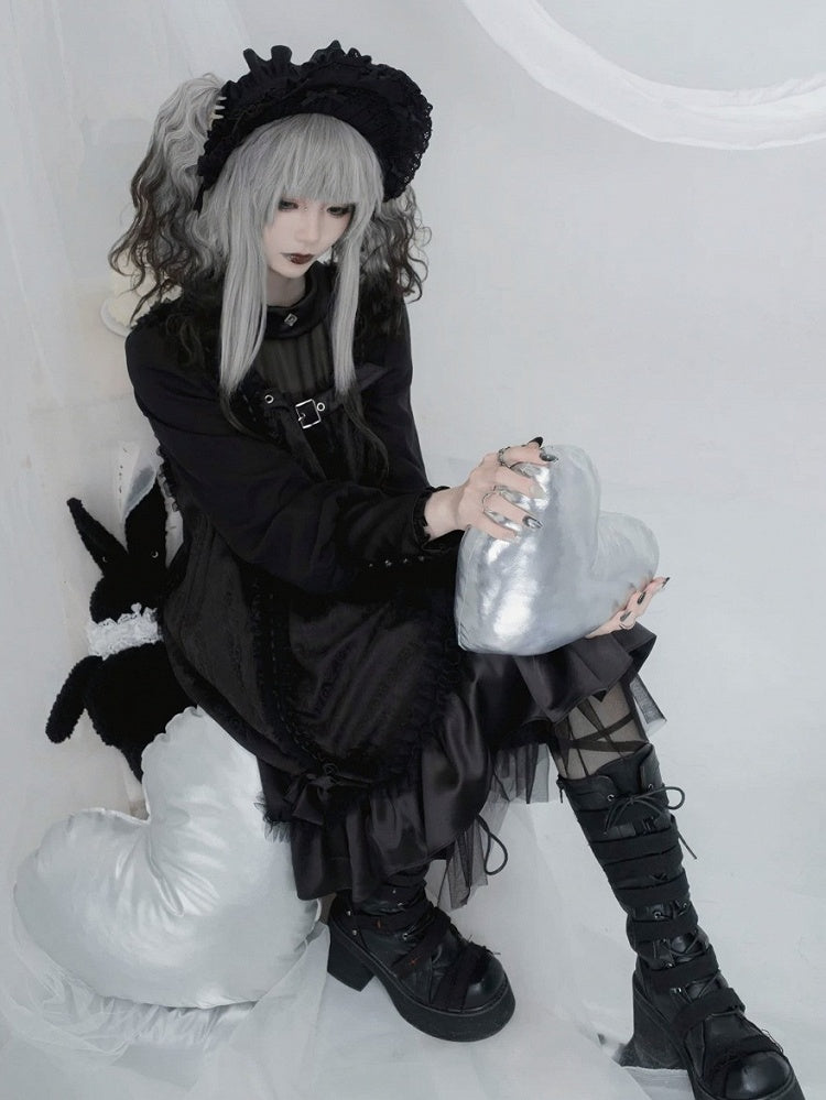 Black Gothic Lolita Pleated Dress with Round Collar, Lace and Metal Accents - Kuroya