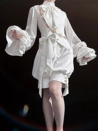 Weiße Weste mit Prinzen-Lolita-Kragen und Ouji-Jacquard-Streifen