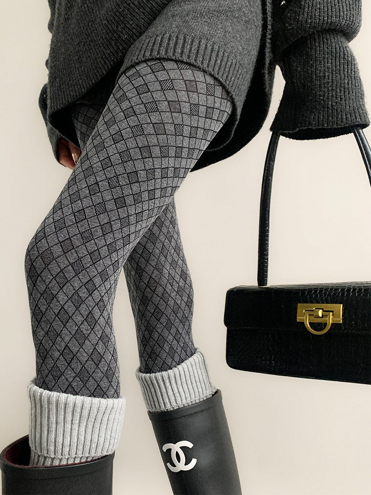 (2 Colors) Warm Knit Diamond Tights Check