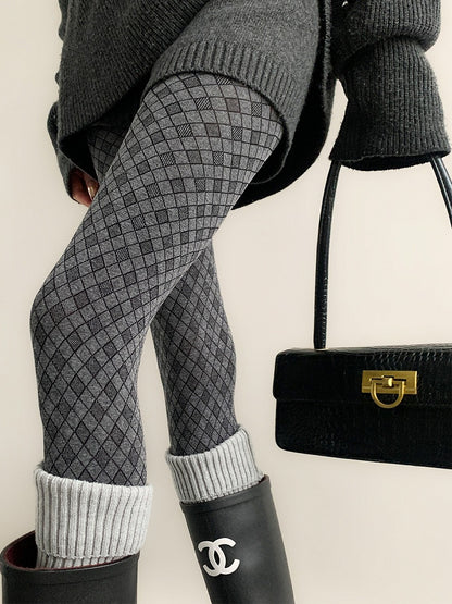 (2 Colors) Warm Knit Diamond Tights Check