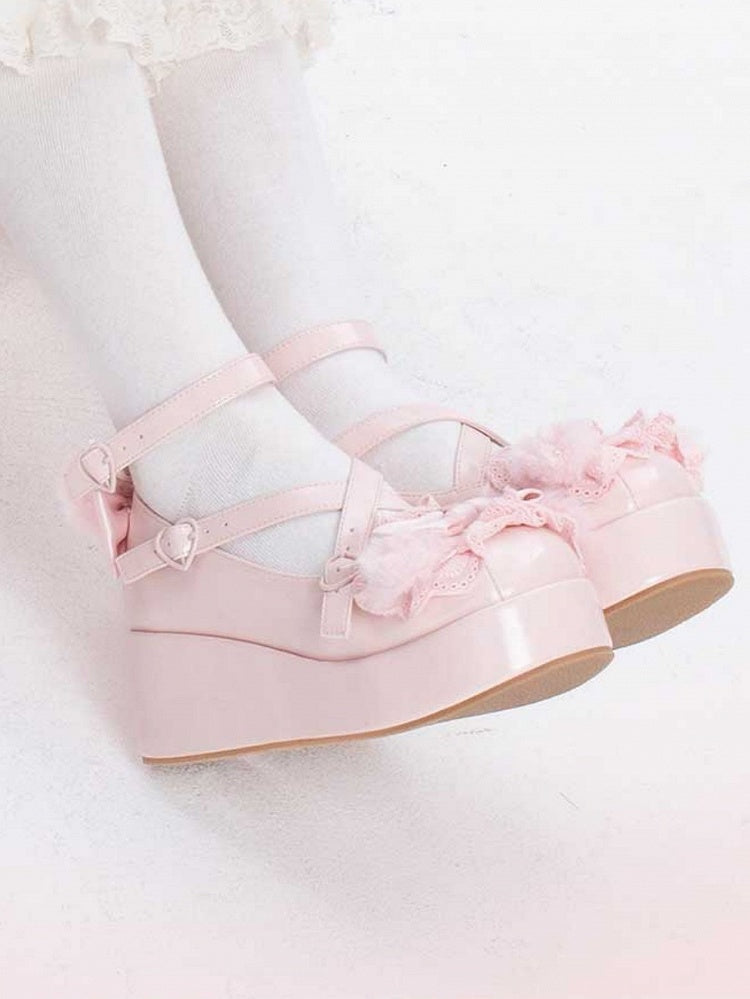Plateauschuhe mit Plüschschleife und verzierten Pompon-Ohren, kreuz und quer verlaufendes rosa Häschen-Top-Design