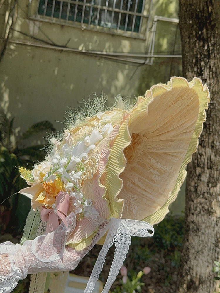 Feather-Adorned Straw Hat with Floral Motif for Lolita Looks - Hexagram