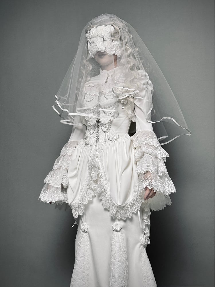 White White Gothic Lolita Layered Bell Sleeves Bolero - LeMiroir LeMiroir | LilyVow