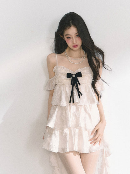 アプリコット カスケード ラッフル トリム ティアード ラッフル キャミ ドレス スカート ハイロー