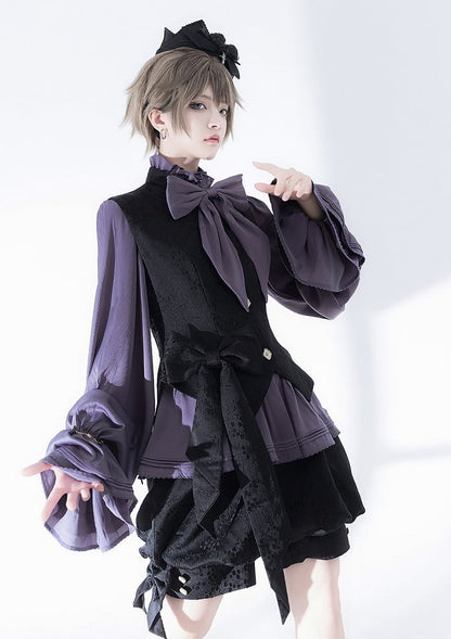 袖付きパープルネックラインのビショップ・ポエット・フリルブラウス