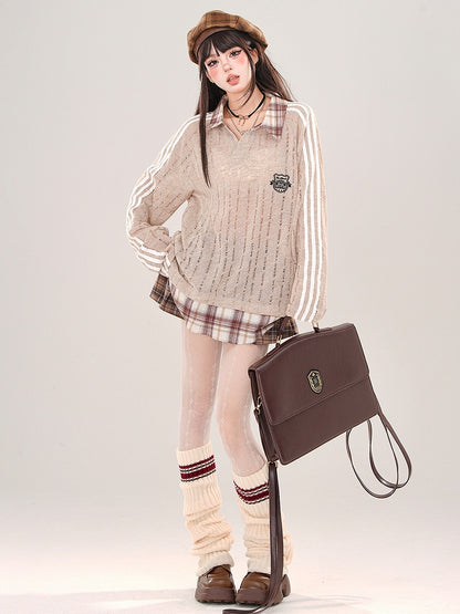 Kaffee/Weißes, halbtransparentes, lockeres Strickoberteil mit Polokragen und ausgehöhltem Kragen