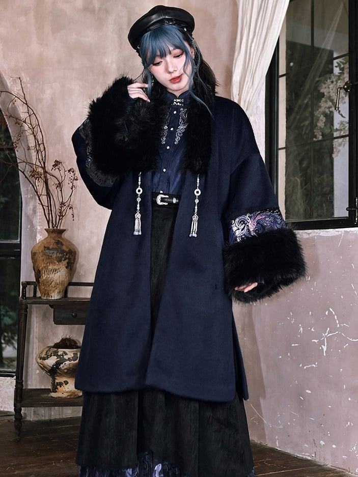 Beaded Chinese Chain White Tassel Style Design Accents - with Ring