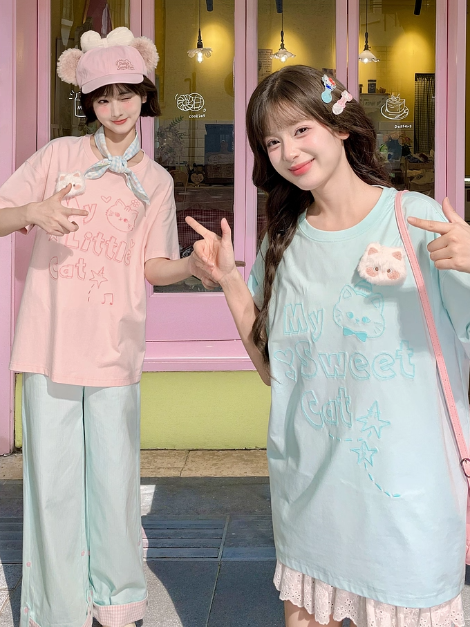 Blue Pink/Mint Plushie T-shirt with Round Neck Kitty Print Loose Kitty