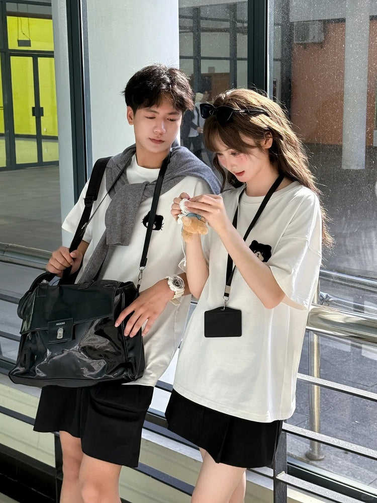 アップリケ ルーズ ホワイト ラウンドネック キティ 刺繍 Tシャツ