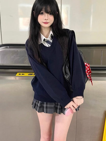 Blue/Black/Gray/White V-neck Embroidery Sweater Letter