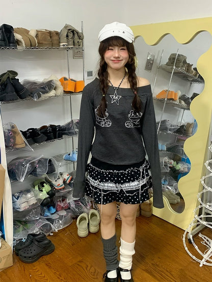 Black Star All-Over with Bow Skirt Lace Print and Tiered Trim