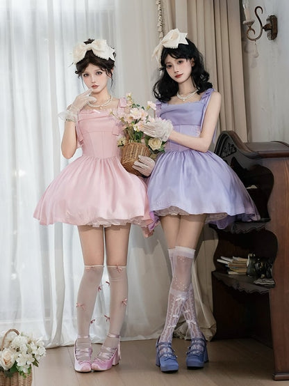 Lila Lolita-Kleid mit Stäbchen, Pullover, Rock, schimmernder Stoff, Taillen-Basque