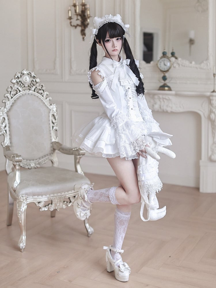 White Gothic Landmine Skirt with Multi-Layer Lace Trim Detailing - Ekomi