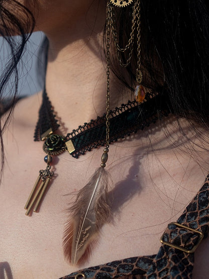 黒とダークグリーンのタッセル付きチョーカーレーススチームパンク