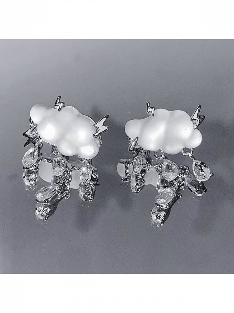 White Cloud Rhinestone Earrings - Kiwi Store