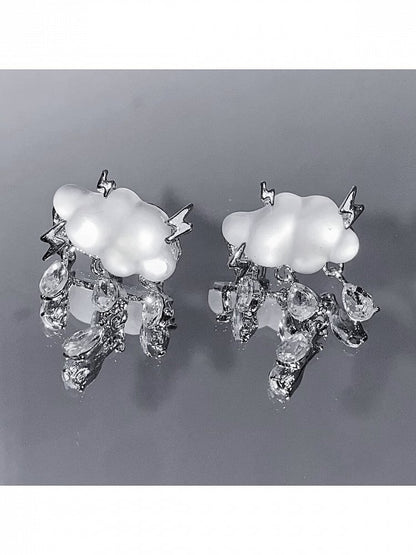 White Cloud Rhinestone Earrings - Kiwi Store