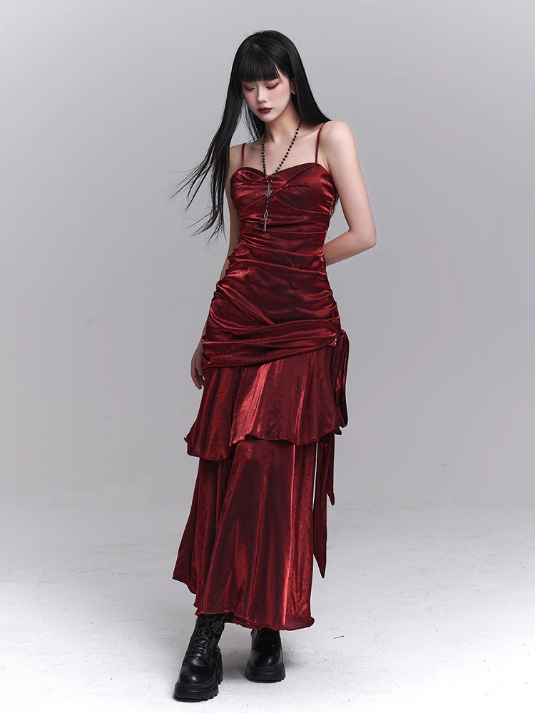 Abendkleid mit herzförmigem Ausschnitt und gerüschtem Design, Weinrot