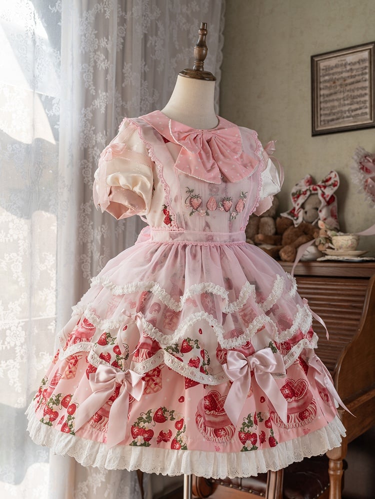Erdbeerrosa Lolita-Kleid mit süßem Petticoatkragen und Punkten