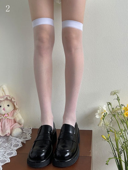Strümpfe Loop Overknee weiß Spitze mit Bein