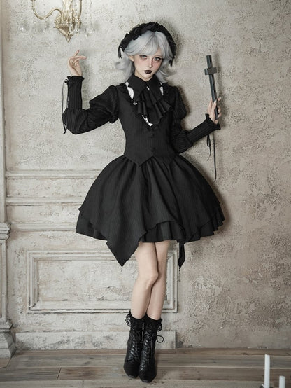 Lolita Version Short Black Shape Web Spider Gothic Striped Charms with Skirt