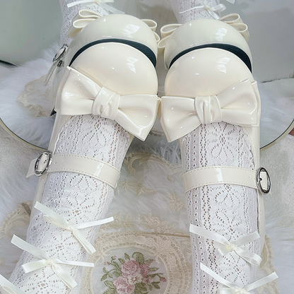 Süße Lolita-Mary-Janes mit Schleife und runder Zehenpartie und Blockabsatz in Aprikosen