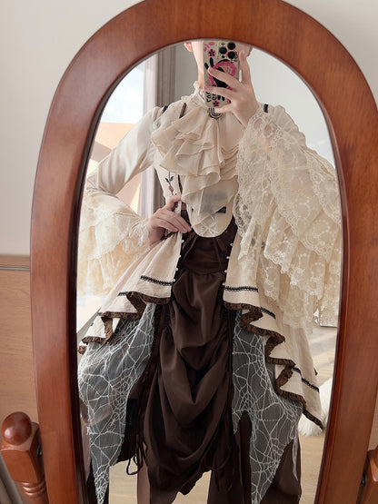 Beige Bluse mit Jabot-Krawatte, Rüschenausschnitt und langen Glockenärmeln