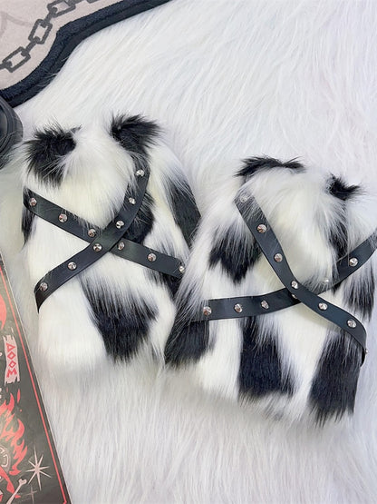 25 cm Punk-Beinstulpen mit Nietendetail und Riemen