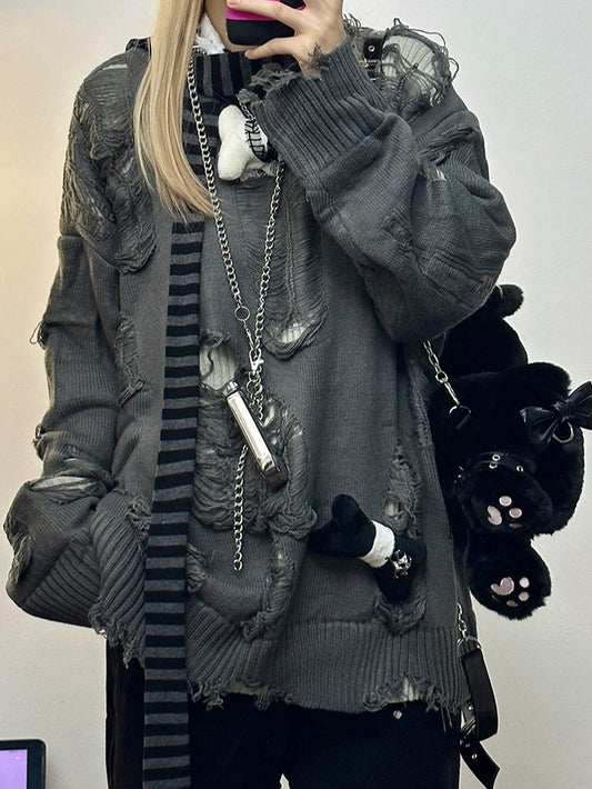 Cozy Essential - Reversible Distressed Sweater Fall/Winter Gray