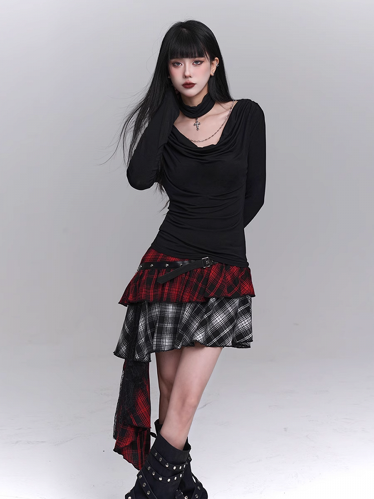 Rot-schwarzer asymmetrischer Karorock aus Netzstoff mit PU-Patchwork