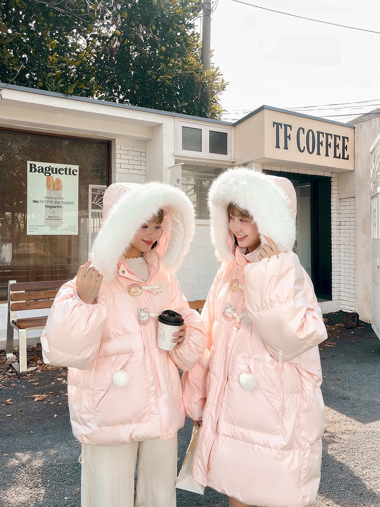 Rosa Daunenmantel mit Kapuze und Plüschbesatz mit süßem Bären und Kätzchen