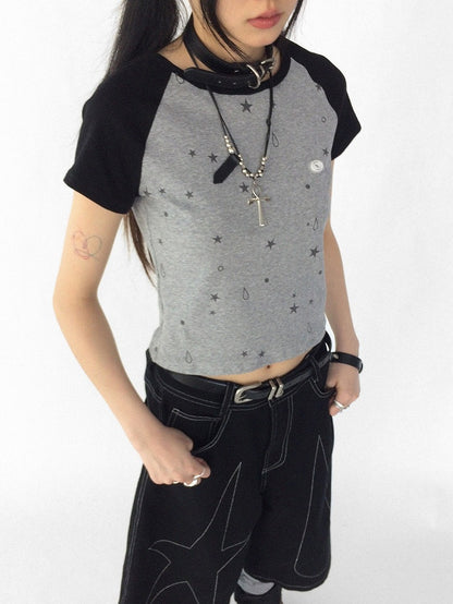 2-Color Colorblock Short Sleeve T-Shirt with Star and Teardrop Print - innomoood