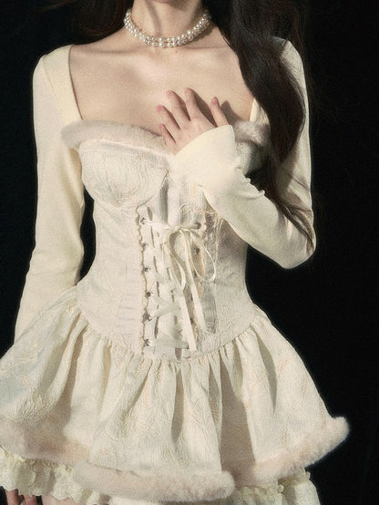 アプリコットのレースアップティアードスカートロングスリーブドレス