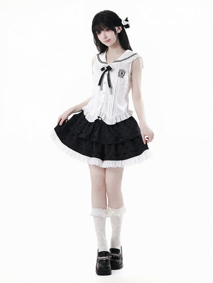 バッジホワイトセーラーカラーカーブヘムノースリーブトップスと取り外し可能な蝶結び付き