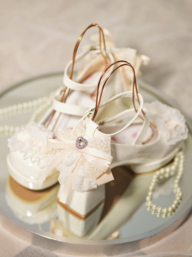 Buckles Trim Heart White Heels Bow at Lace High Top Knotted Block