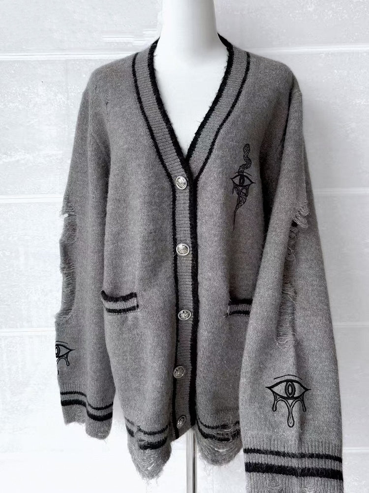 Grauer Cardigan mit Guro Kawaii-Augen- und Schlangenstickerei im Used-Look