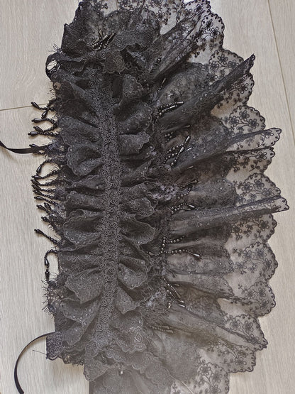 ブラック / ホワイト / アプリコット ボンネット