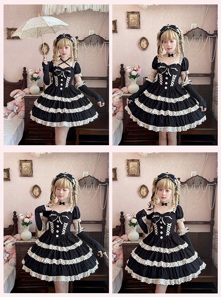 und Lolita-Taille, einteiliges Basken-Schulkleid aus Spitze, Beige, alter schwarzer Besatz