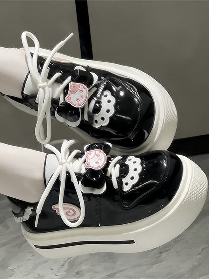 Cat Sneakers Sweet Black Appliques Wing with Lolita Round-Toe Platform