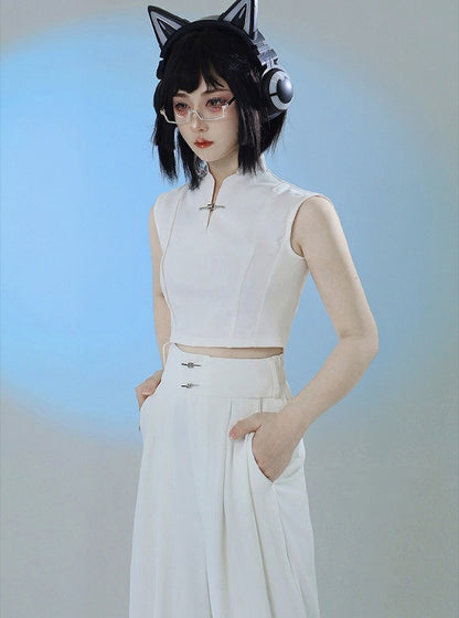 White Cotton Sleeveless Top with Metal Frog Clasp - Feng Hua Gui Guo Ling