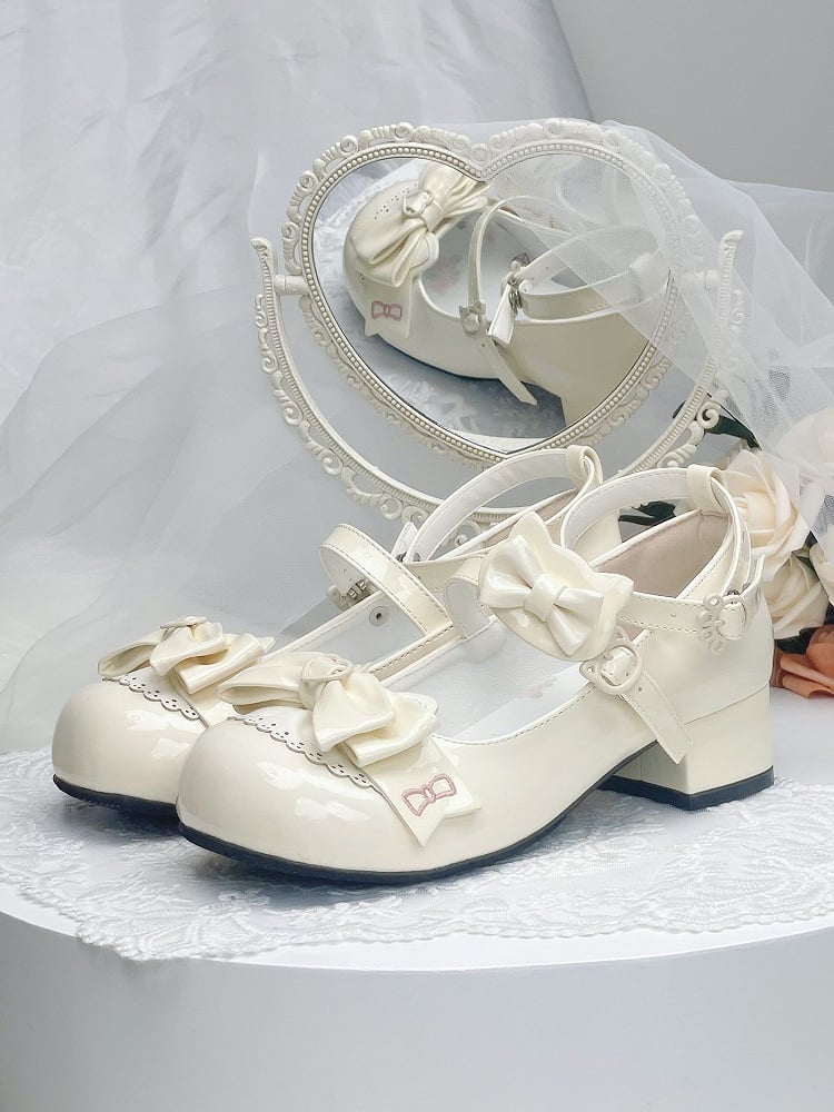 アプリコットの蝶結び、キティ型のバックルストラップ、ブロックヒール、ロリータメリージェーン