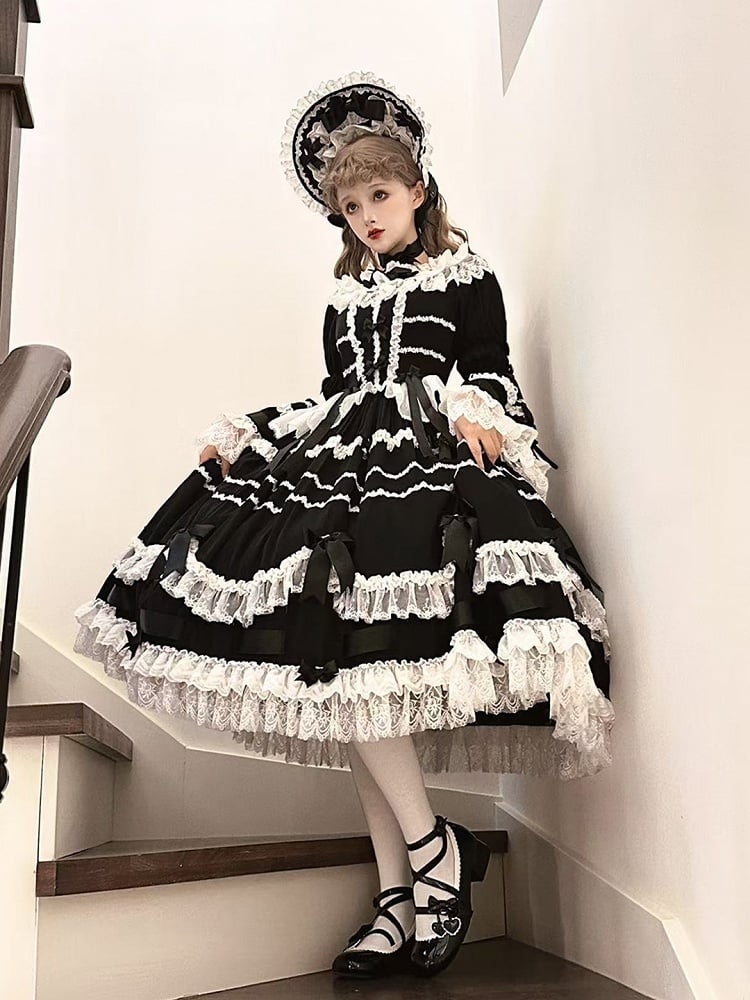 Sleeves Bell White Bow Decorations Black Lolita and Dress Hime Lace with Trims