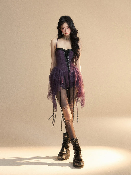 Saum Slip Kleid vorne asymmetrische Spitze Detail Shorts lila Basken Taille Schnürung mit glamourösen