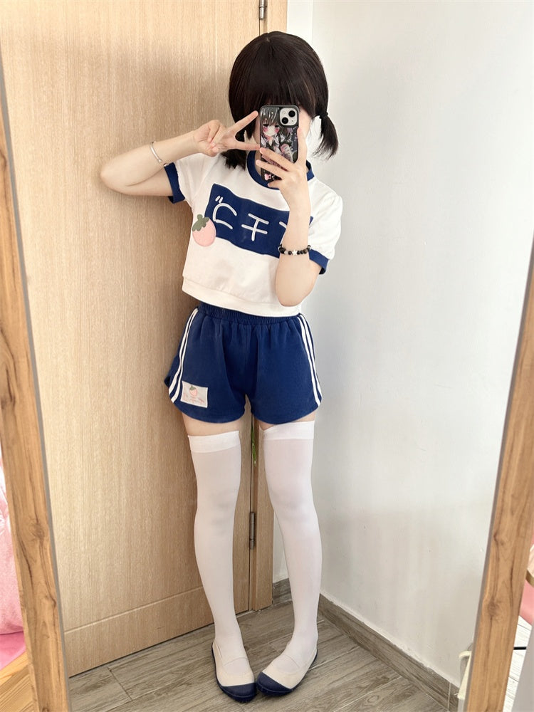 ネイビーブルーのゴムウエスト太もも丈ショートパンツ