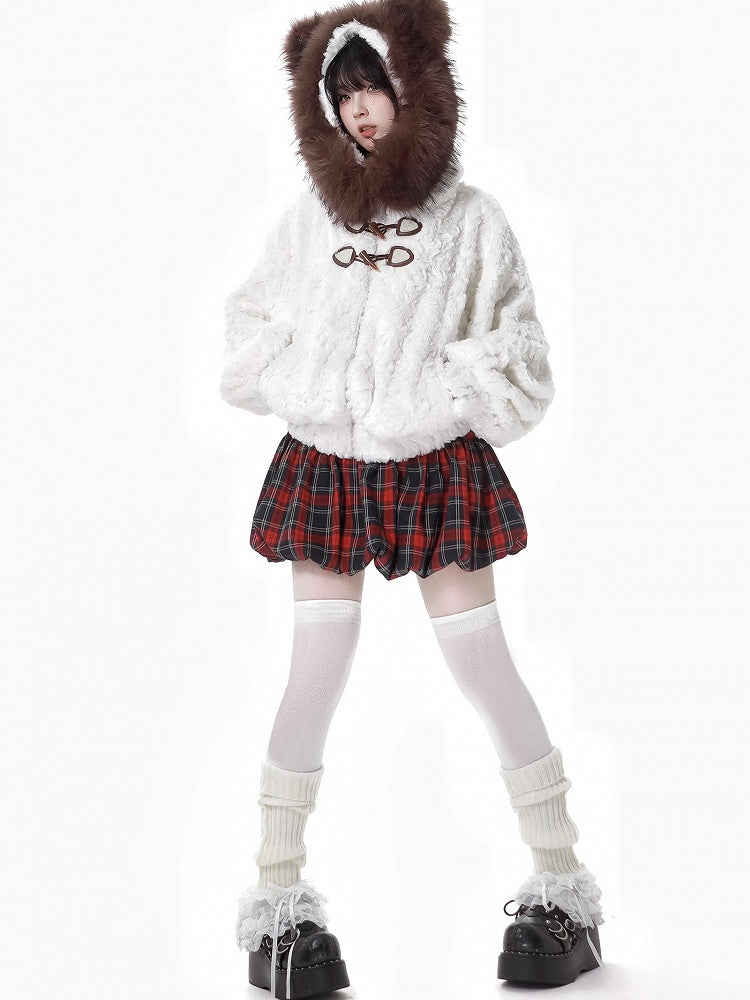 赤いチェック柄のバブルスカート