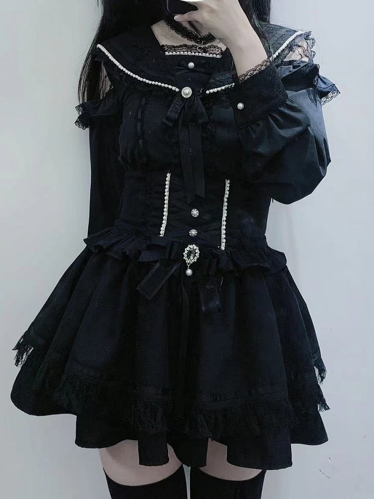 Anhängerbesatz Bluse Spitze mit Jirai Kei Schwarz/Weiß Matrosenkragen Cutout Choker Schulter Herz