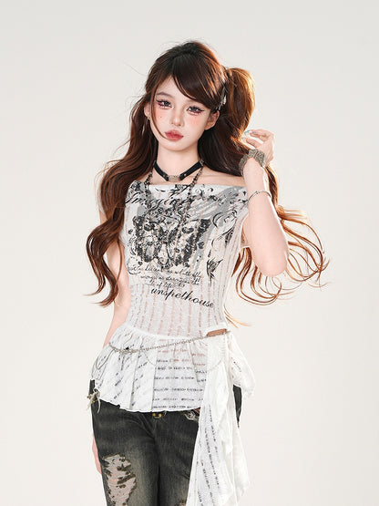 カットアウトウエストホール、バタフライプリント、カスケーディングフリル、ダメージ加工