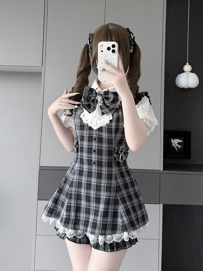 Jabot Black & White Jirai-Kei Plaid Short Sleeve Gown with Lace Bow Accents + Matching Shorts Set - Puzzles